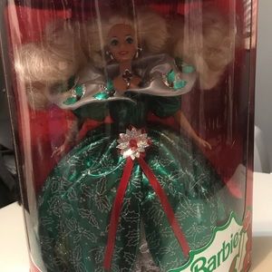 Happy Holidays Barbie 1995. New